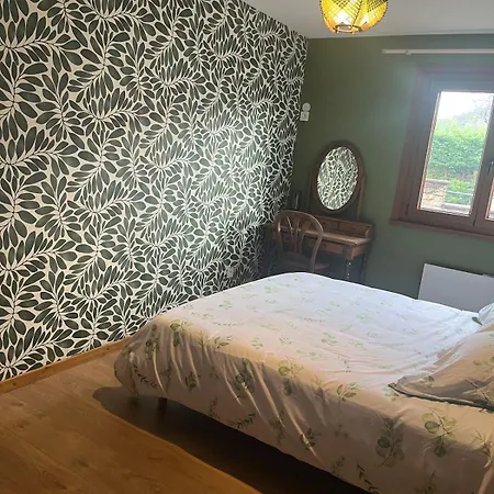 La Belle Au Bois Joli بيت للعطل